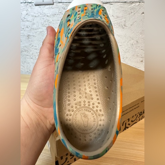 Native Shoes Kids Sneakers - Green&Orange Camo Jefferson Sugarlight Sz 13 NIB - Picture 4 of 6